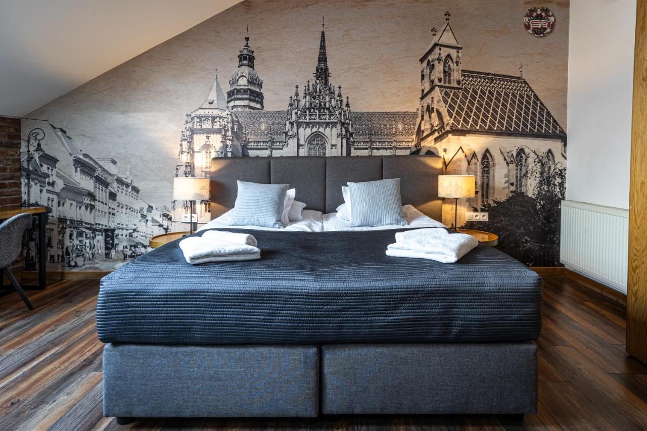 Boutique Slovakia Residence โกชิเซ ภายนอก รูปภาพ