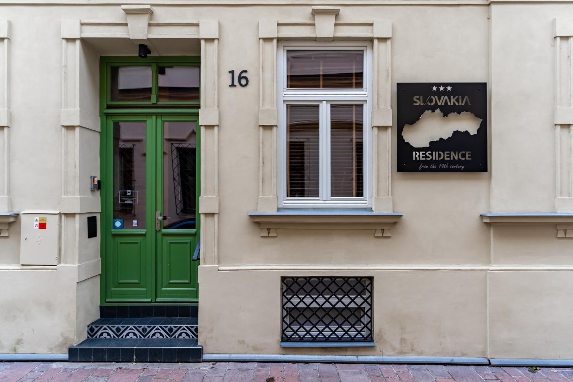 Boutique Slovakia Residence โกชิเซ ภายนอก รูปภาพ